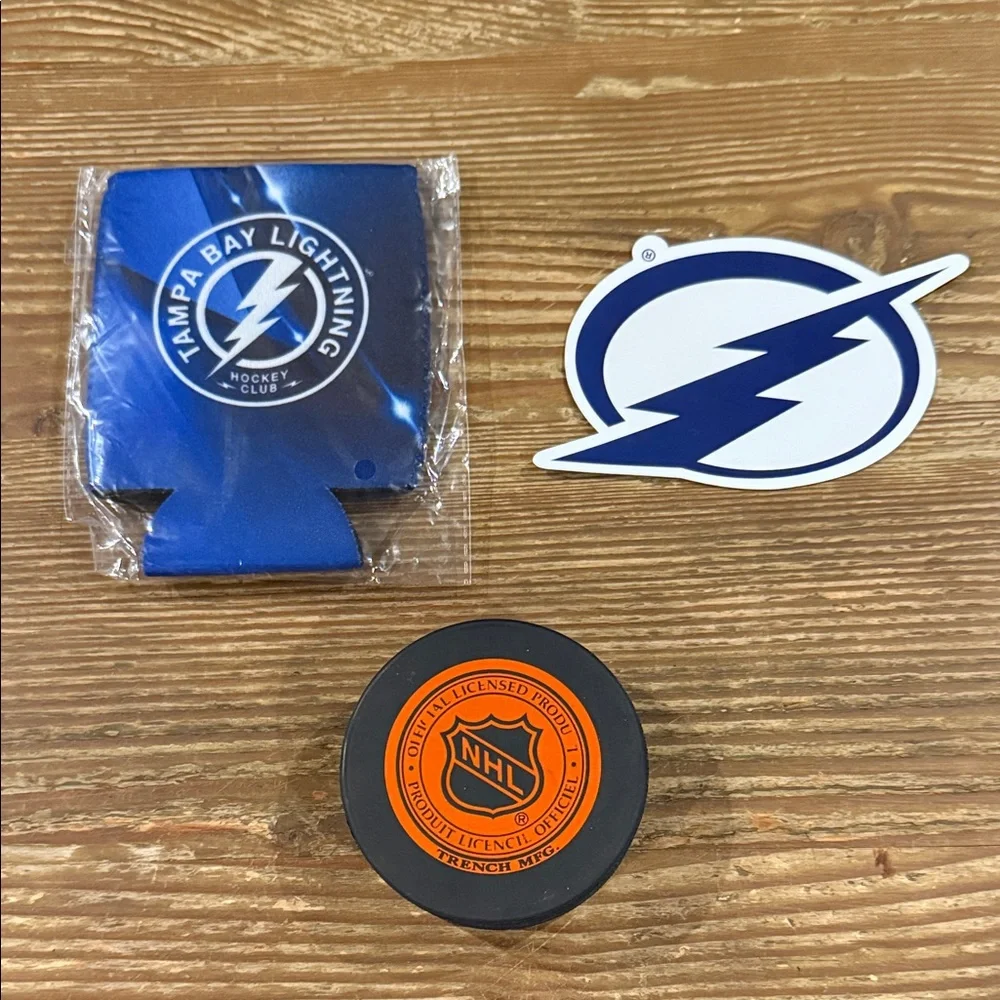NHL Tampa Bay Lightning Blue and White collector Set